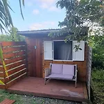 Villa antillaise de charme de 3 chambres et deux cabanes aménagées