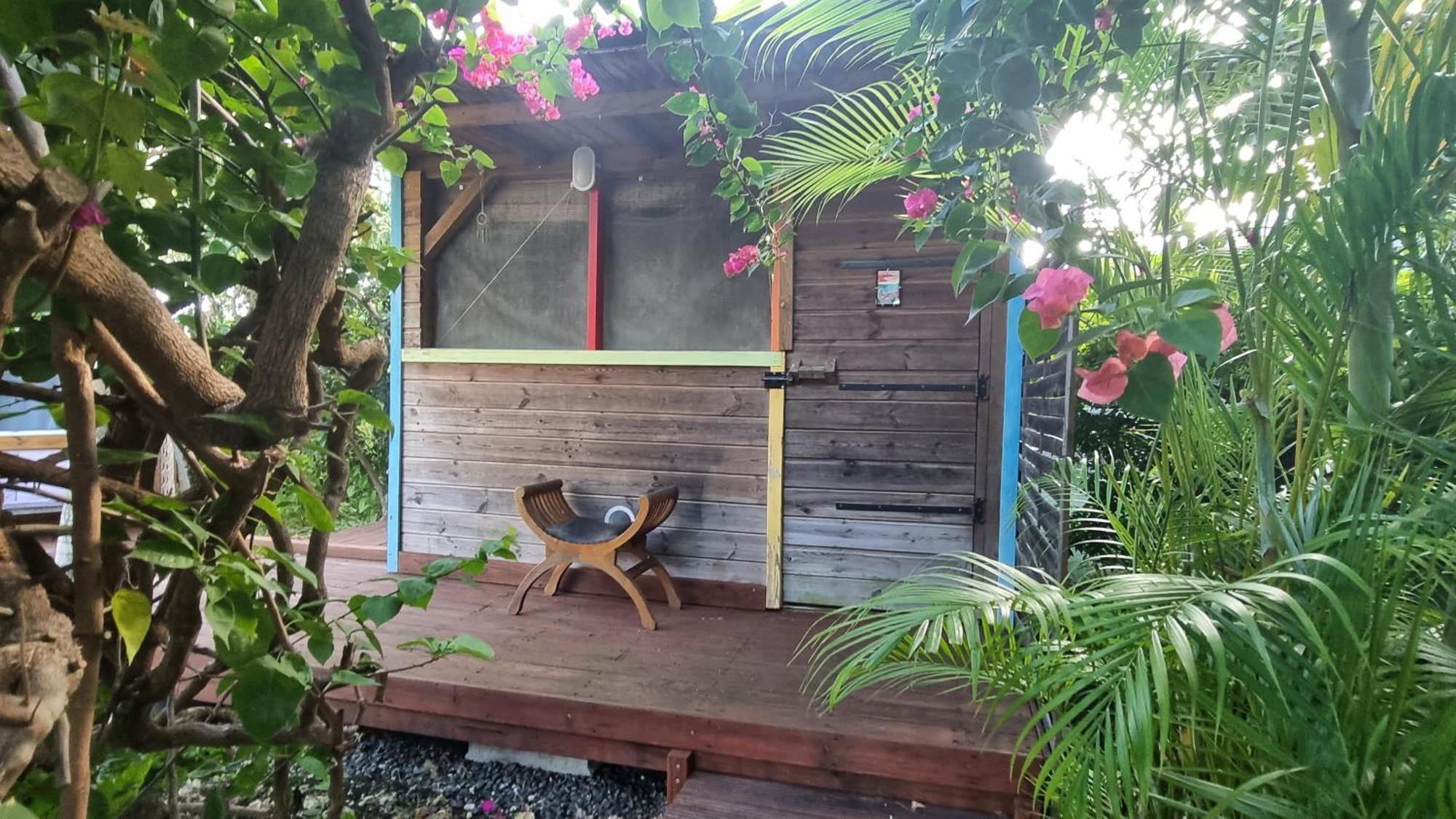 Villa La Rainbow & Ses 2 Kabanes